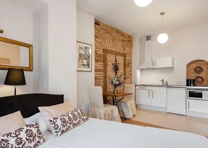 Stepono Hotel apartamentowy 3*