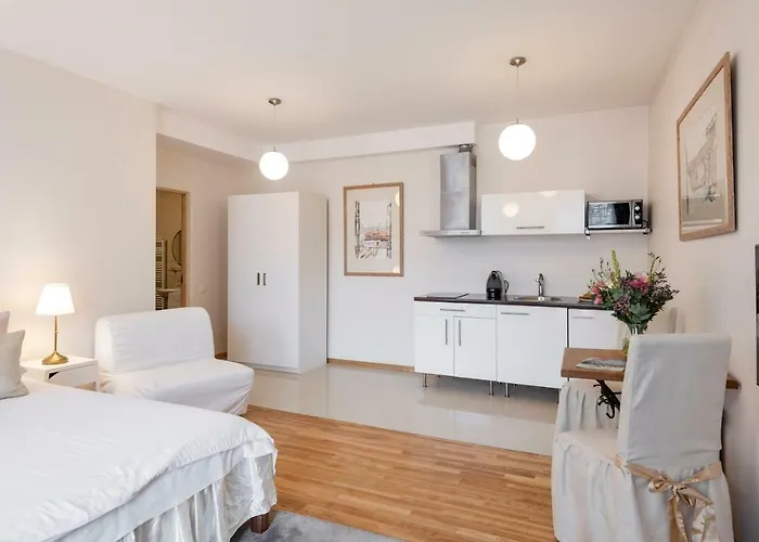 Hotel apartamentowy Stepono 3*